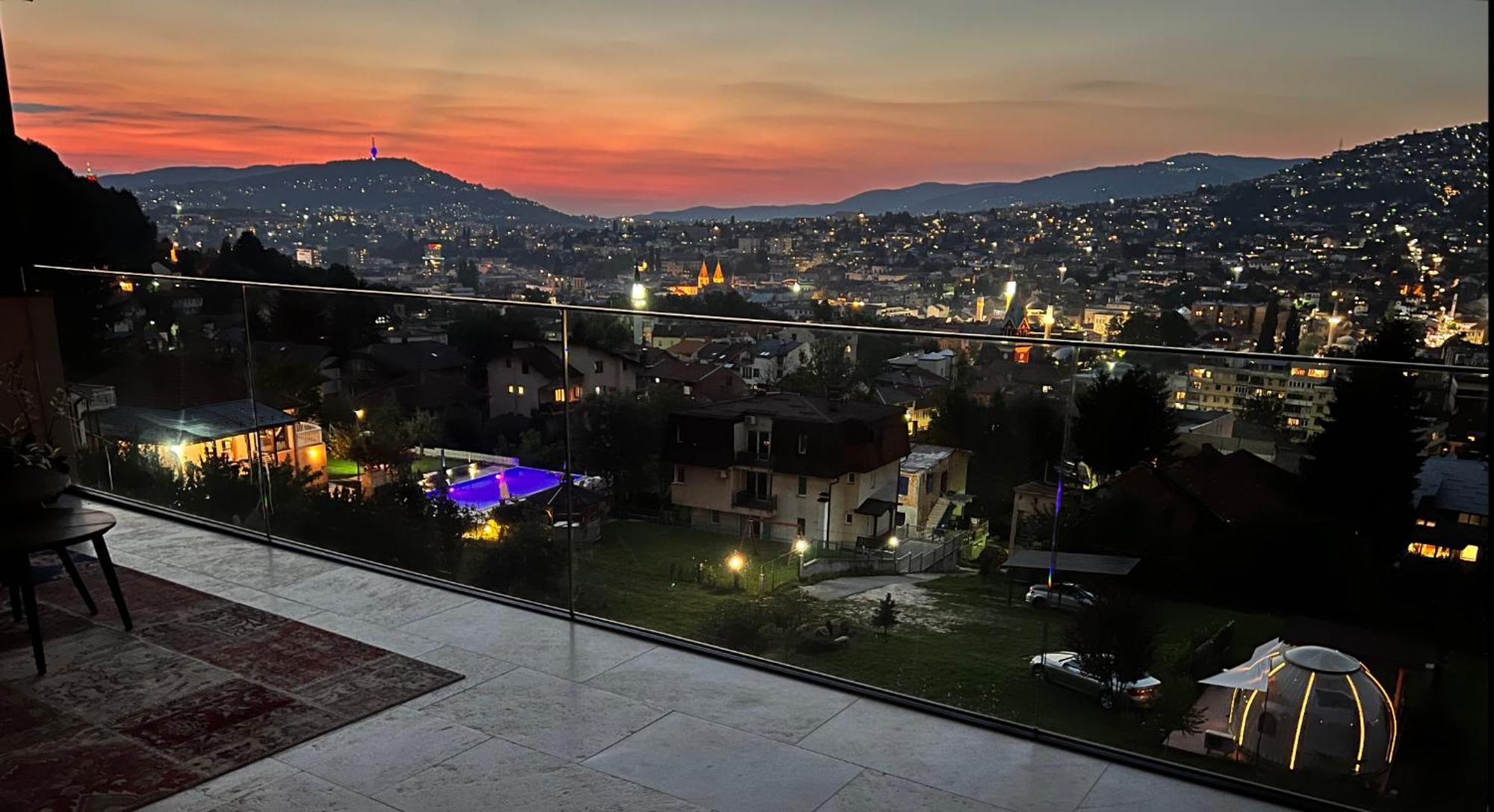 The Penthouse Sarajevoアパートメント エクステリア 写真